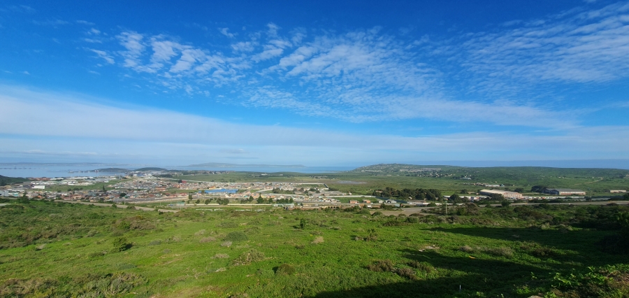 0 Bedroom Property for Sale in Hoogland Western Cape